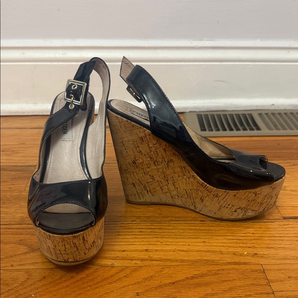 Steve Madden Black Patent Wedge Sandals